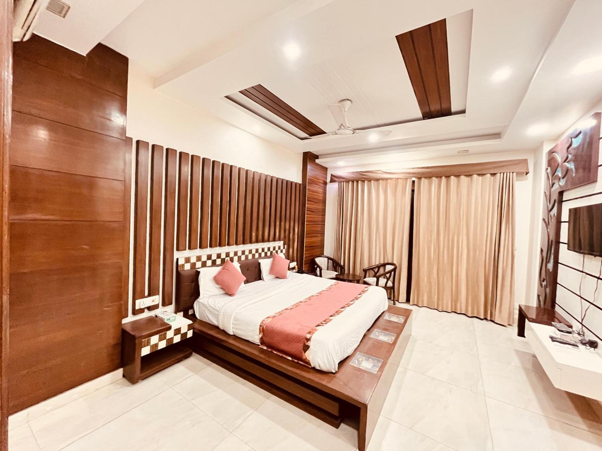 South Inn - Green Park Near Hauz Khas South Delhi Nuova Delhi Esterno foto